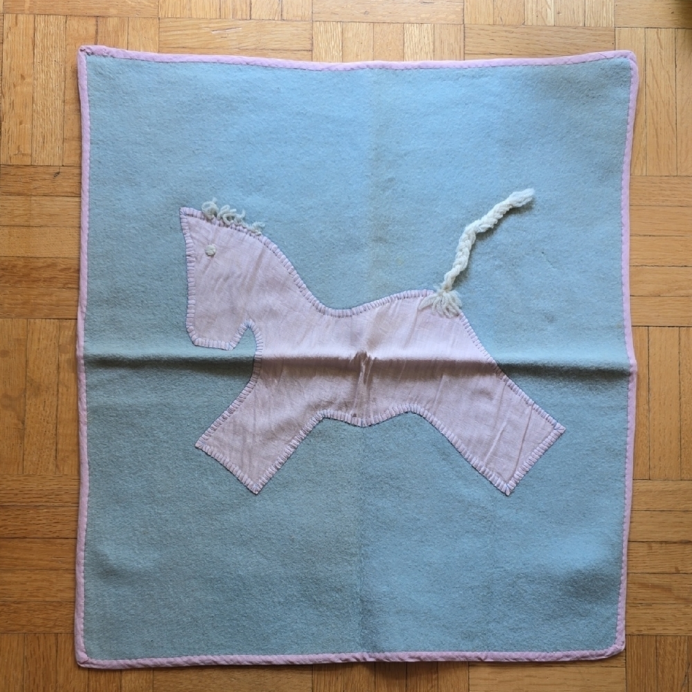 Vintage 1945 Blue and Pink Horse Blanket​​